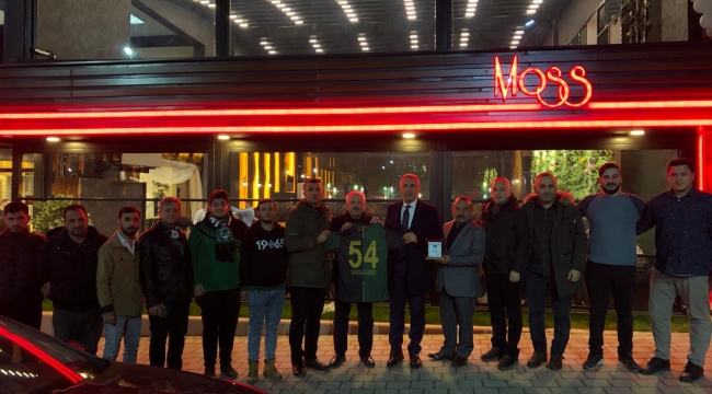 Sakaryaspor’un 54. Hendek den destek