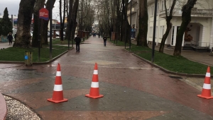 CADDELER GÜVERCİNLERE KALDI