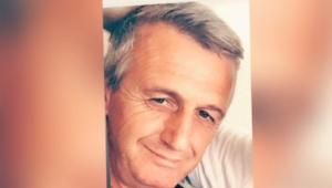 HENDEKLİ TIR ŞÖFÖRÜ ARACININ İÇİNDE ÖLÜ BULUNDU