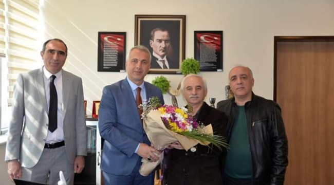 SAĞLIK ÇALIŞANLARININ TIP BAYRAMI  KUTLANDI