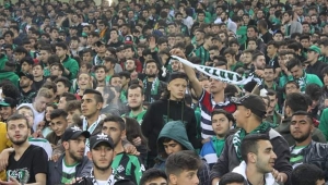 SAKARYASPOR CEFAKAR TARAFTAR GURUBU TATANGALARDAN ÖRNEK DAVRANIŞ