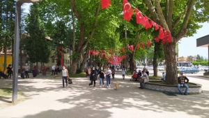 Çocuklar Dışarı Çıkacak mı 0-14 yaş Sokağa Çıkma Saatleri