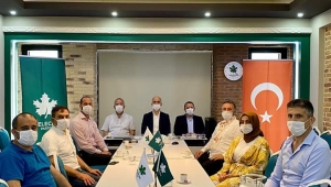 'Serbes EYT'lileri kabul etti bin ah işitti'