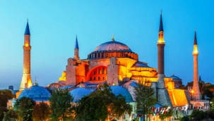 AYASOFYA’YA HENDEK’TEN OTOBÜS KALDIRILACAK