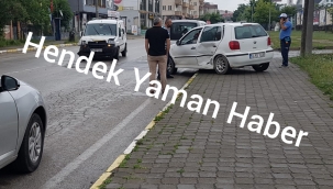 Hendek'te Maddi Hasarlı Kaza