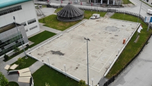 Serdivan Spor Salonu Bahçesine  Yüzme Havuzu ve Tenis Kortları Yapılacak