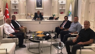 YÜKSEK YARGI VE AKADEMİSYENLER HENDEK’TE 