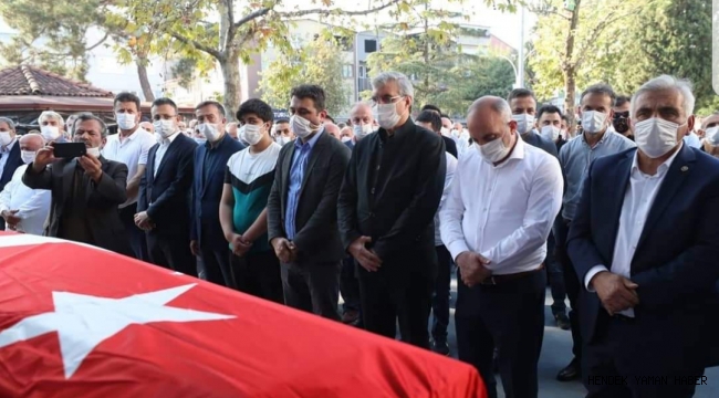 Akyazı Eski Belediye Başkanı Yaşar Yazıcı Dualar ile Defnedildi