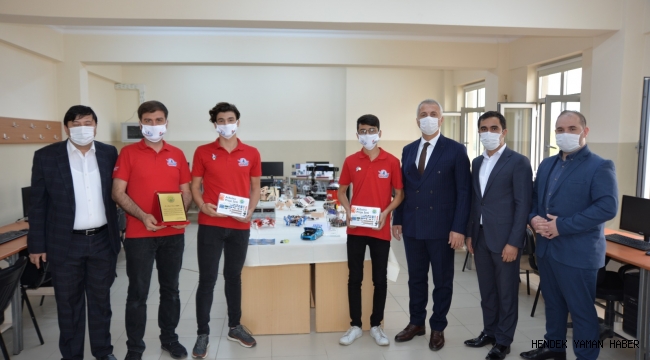 BABAOĞLU'NDAN TEKNOFEST BAŞARISINA ÖDÜL