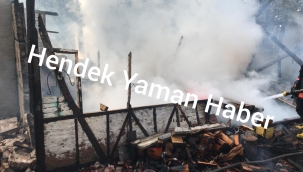 Hendek Aksu'da Ahşap Bina Alevlere Teslim Oldu