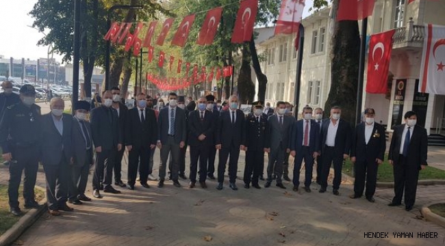 İlçemiz Hendek'te 29 Ekim Cumhuriyet Bayramı kutlamaları