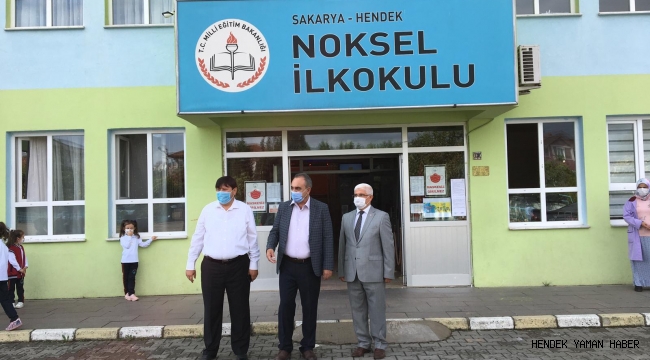 Kaymakam Halil  İbrahim Acır  Hendek'te Okullar'da  İcelemelerde Bulundu