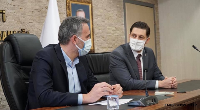 Hendek Ak Parti İlçe Teşkilatı Tam Kadro İl Başkanlığını Ziyaret Etti