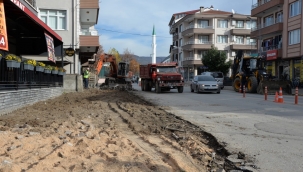 Hendek'te Belediye 195 Araçlık Cep Otopark Yapılması İçin Çalışmaların Başladığını Açıkladı