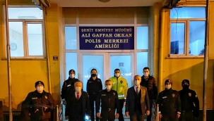 Hendek' Başkan Babaoğlu Yeni Yılı Sağlıkçılarla Karşıladı