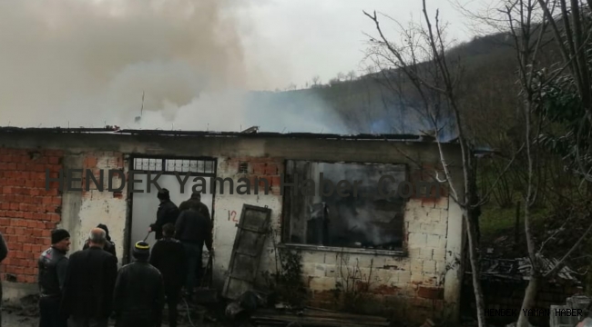 Hendek Kurtuluş Mahallesinde yangın