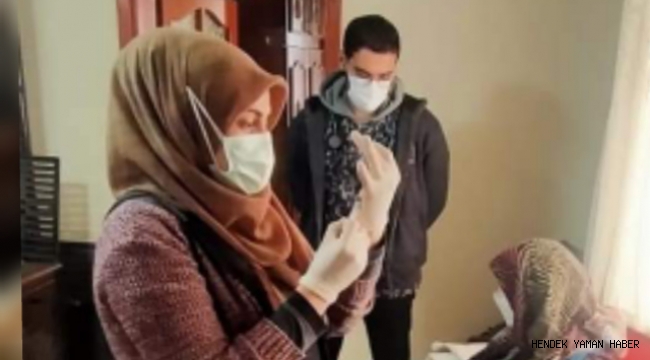 Hendek'te 85 yaş üzeri vatandaşlar evlerinde aşılanmaya başlandı