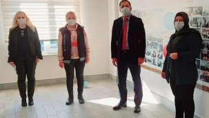 Hendek 'te Covid19 Pandemisi Günlerinde Sağlık Çalışanlarının Özverili Gayretli Çalışmaları Aralıksız Devam Ediyor