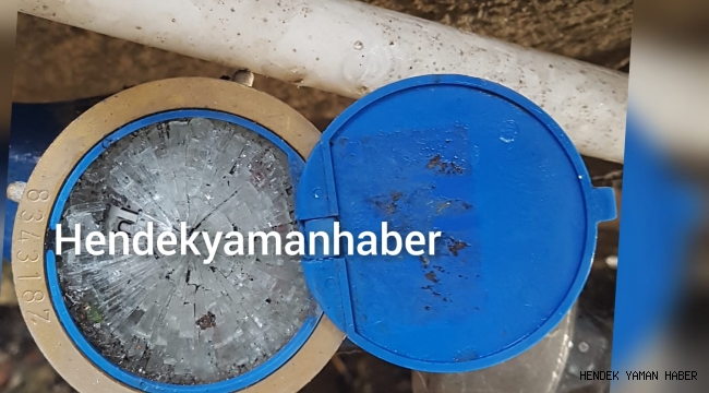 Hendek'te Havalar Soğudu Su Sayaçları Patladı