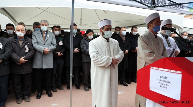 Sakarya Şehidini Son Yolculuğuna Dular ile Uğurladı