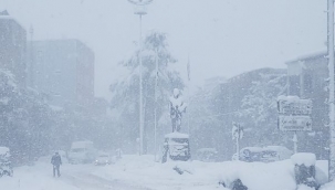 Hendek’te Beklenen Kar Başladı