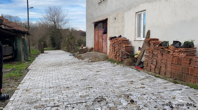 Hendek'te Belediye Ekipleri Yeşilvadi Ve İkramiye'de