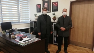 Hendek Yenimahalle Muhtarı İskefiyeli Başhekim Küçükyılmaz'a Teşekkür Ediyorum