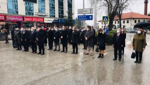 18 Mart Çanakkale Şehitleri ilçemiz Hendek'te Rahmet ve minnetle anıldı.