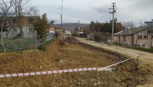 Hendek'te Yol Genişletme Çalışmaları Devam Ediyor