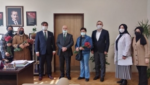 Hendek'te Gelecek Partisi İlçe Teşkilatı Kadınlar Günü Mesaisinde