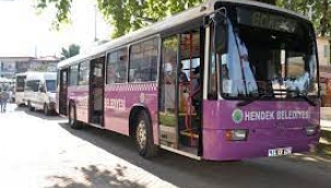 Hendek'te Belediye'den Askeri Öğrenci Sınavına Girecek Adaylara Ulaşım Kolaylığı