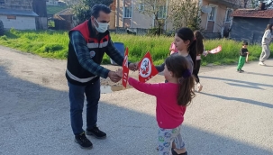 Hendek Hayat Arama Kurtarma 23 Nisan'da Çocukların Yanındaydı