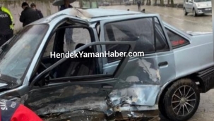 Hendek Mahmutbey Mahallesi'nde Korkutan Kaza 2 Yaralı