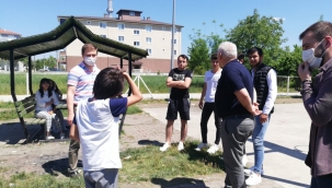 Hendek Ak Gençlik Çocukları Sevindirdi 