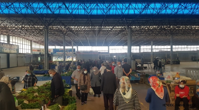 Hendek'te  Salı Pazarında Bu Hafta (HES) Kodu Uygulanmadı