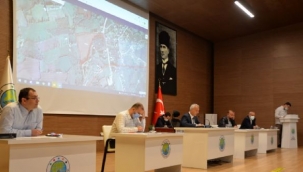 Hendek’te Dün Gerçekleşen  İhalede 13 Taşınmaz  Satıldı