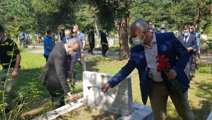 Hendek'te Şehit Mezarları Ziyaret Edildi Dualar Okundu