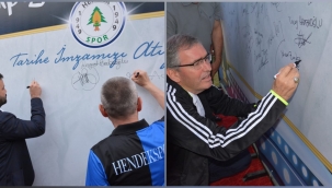 Hendekspor Camiası Şampiyonluk Sonrası Tarihe İmzasını Attı