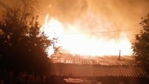 Hendek'te Kereste Atölyesi Alev Alev Yandı