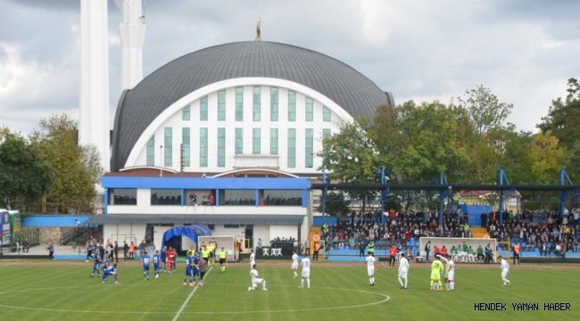 Hendekspor Bayrağı Dağıtmak Bu Kadar Zormu?