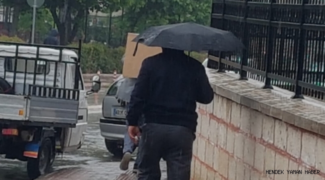 Şemsiyeleri Hazırlayın Yağmur Geliyor
