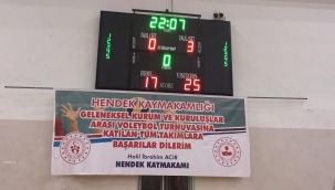 Hendek Kaymakamlık “ 15 Temmuz Şehitleri “ Voleybol Turnuvası başladı.