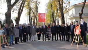 Hendek Muammer Sencer Caddesinde Anlamlı Resim Sergisi