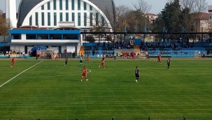 Hendekspor 10 Kişi Kalan Rakibine Mağlup Oldu
