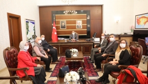 Vali Kaldırım LC Haber'i misafir etti