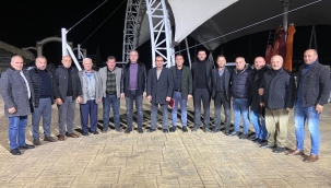 HENDEK BELEDİYE BAŞKANI TURGUT BABAOĞLU ŞOFÖR ESNAFIMIZIN YANINDAYIZ 