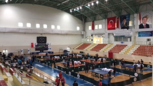 Hendek’te Engelliler ve Büyükler Masa Turnuvası Sona erdi 