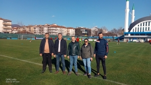 Hendekspor Kulüp Başkanı Adil Karabulut Antrenmanı İzledi