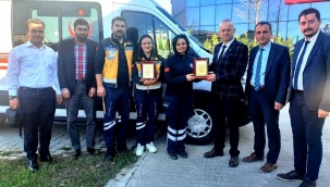 Öğütlü yılın en iyi istasyonunu Seçilen Hendek 1 Nolu Acil Sağlık Hizmetleri İstasyonunu ziyaret etti