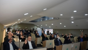 Hendek Belediye Meclisi Yeni Yılın İlk Meclisinde 13 maddeyi karara bağlandı